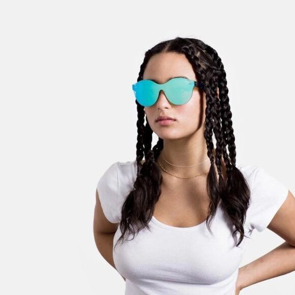 RETROSUPERFUTURE Tuttolente Mona Azure Sunglasses - Picture 4 of 7